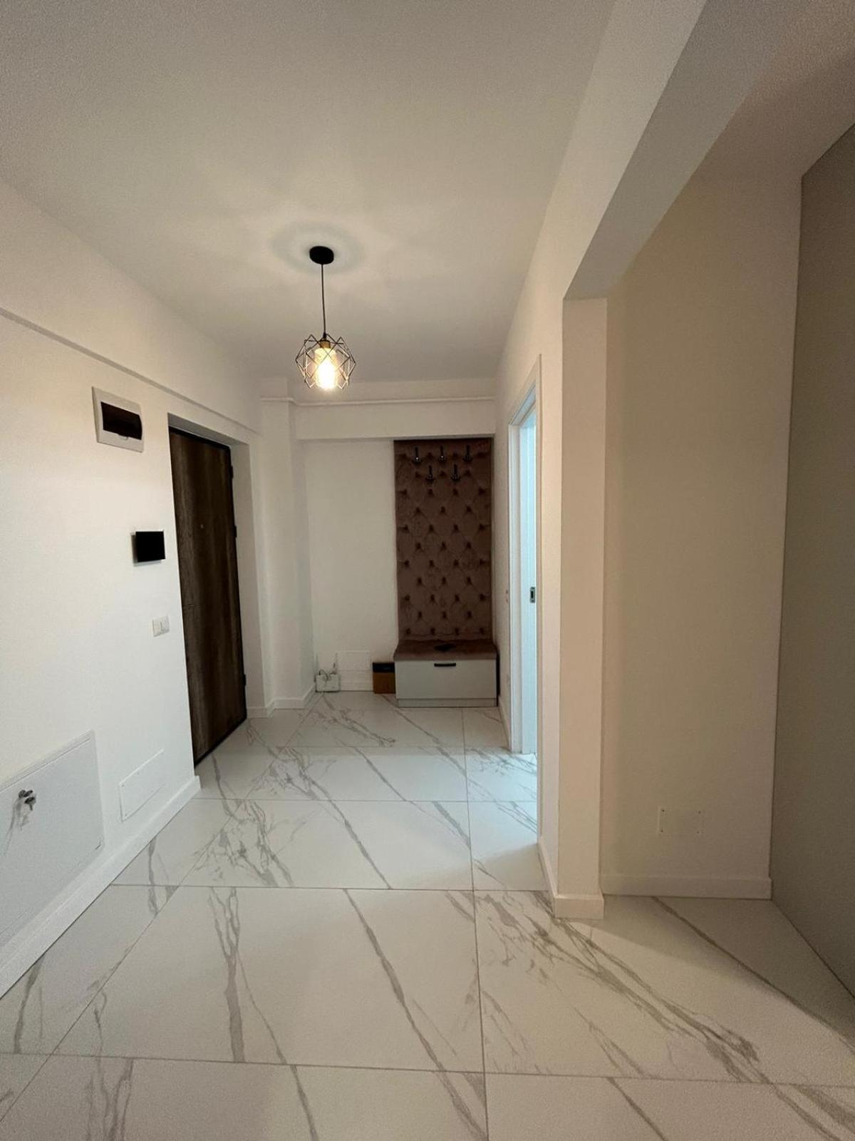 Cozy Studios In Suceava Exteriör bild